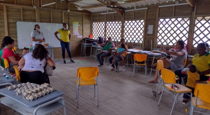 ICBF promueve pautas de crianza entre padres e hijos en Isla de  Providencia  