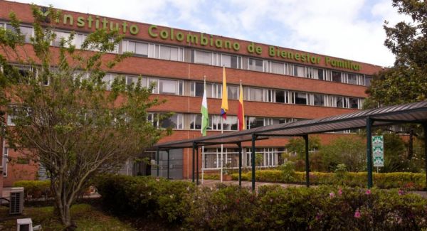 Nuevos operadores deben garantizar continuidad de madres y padres comunitarios que se encuentran en tránsito a modalidades de atención integral