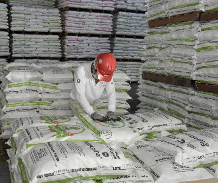 Llamado a manifestantes para que permitan el paso de los alimentos para niños Llamado a manifestantes para que permitan el paso de los alimentos para niños