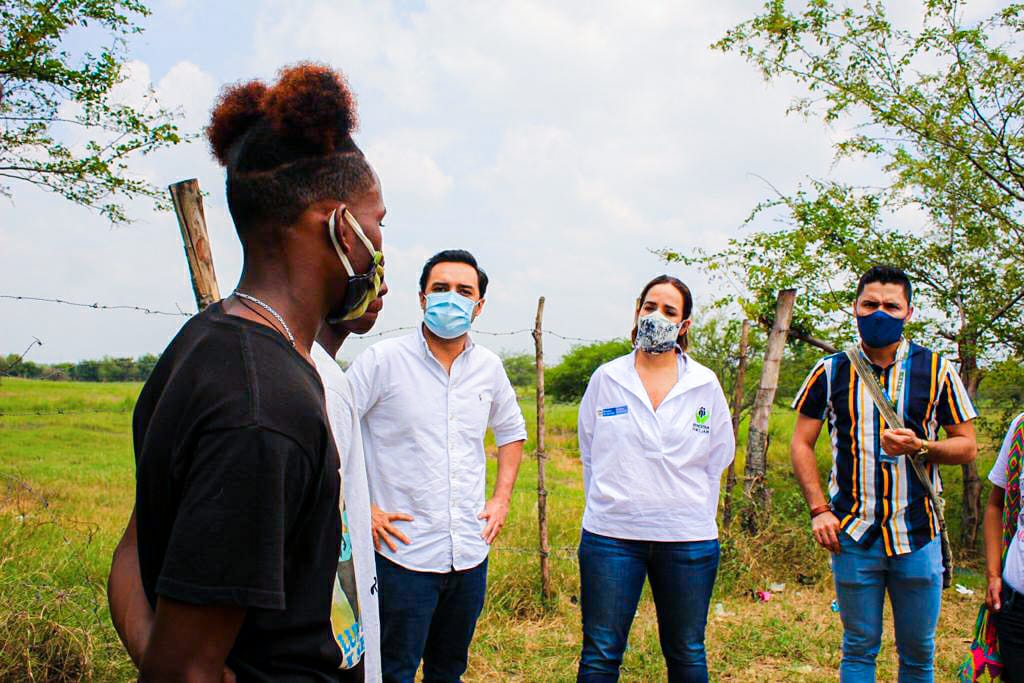 Directora ICBF ratifica en Llano Verde, Cali, compromiso del Gobierno con la niñez, adolescencia y juventud