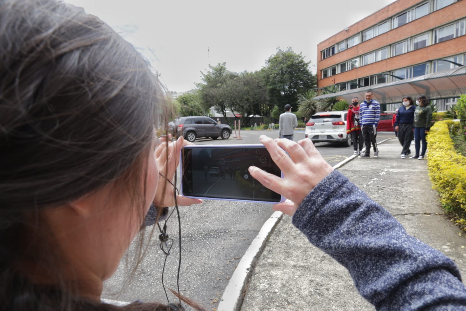 Adolescentes bajo protección del ICBF se capacitaron en producción de cine con celular