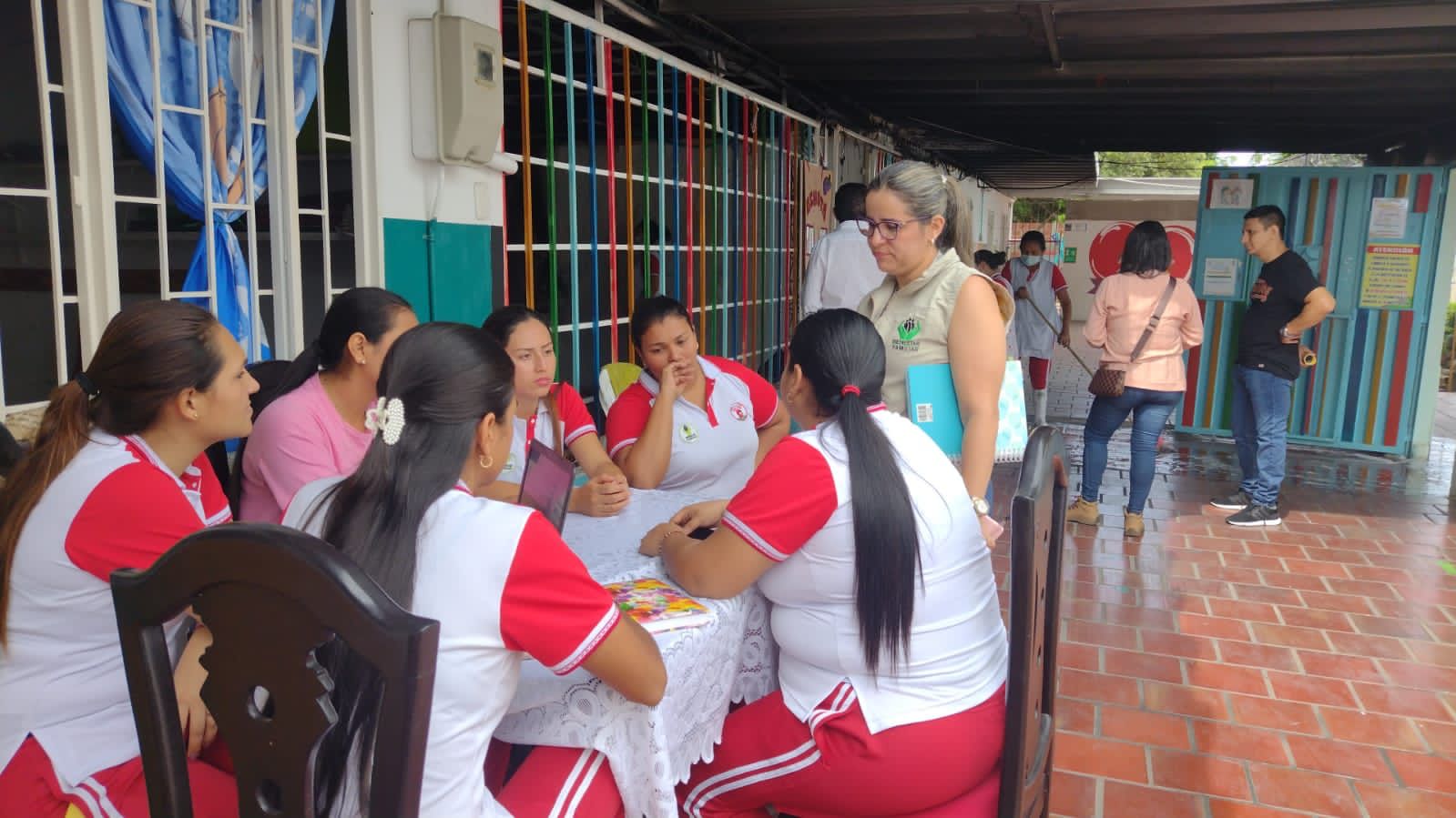ICBF garantiza atención remota a niñas y niños del Hogar Infantil Caperucita en Cúcuta ICBF garantiza atención remota a niñas y niños del Hogar Infantil Caperucita en Cúcuta
